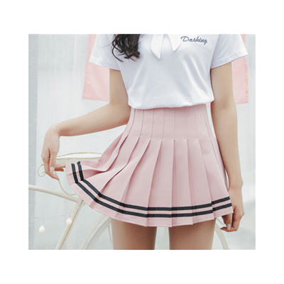 Siyah Şerit Detay Pembe Pileli Etek