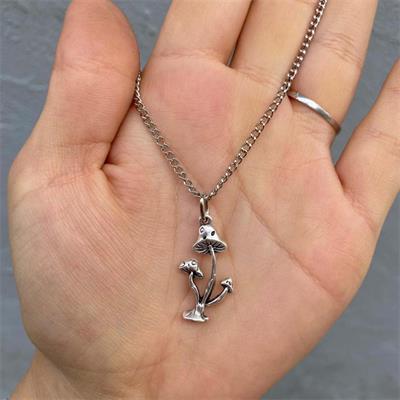 Triple Mushroom Zincirli Kolye