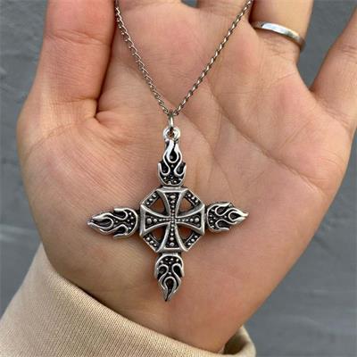 Vintage Pattern Cross Kolye 