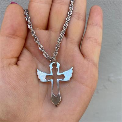 Winged Cross Zincirli Kolye 
