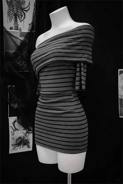 Antrasit Siyah Çizgili Omuz Dekolteli Kısa Kollu Bodycon Elbise