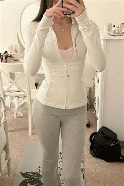 Beyaz Cepli Parmak Delikli Street Y2K Crop Hırka