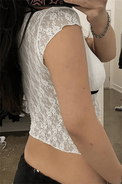 Beyaz Dantelli Siyah Yakalı Ribbon Gotik Grunge Y2K Kısa Kollu Crop 