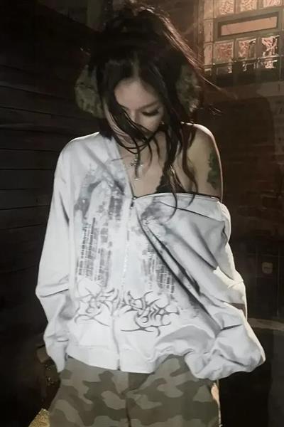 Beyaz Gothic Castle Kapüşonlu Hırka