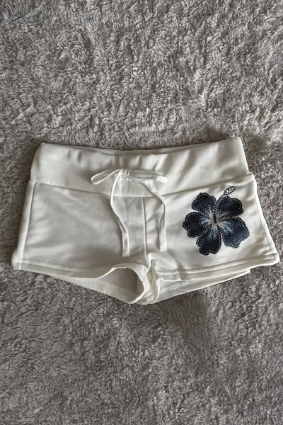 Beyaz Lacivert Hibiskus Çiçeği İpli Y2K Mini Şort