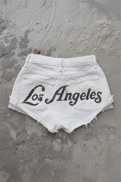 Beyaz Los Angeles Taşlı Y2K Mini Şort