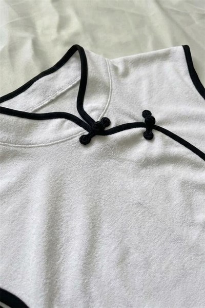 Beyaz Mandarin Yaka Siyah Şeritli Qipao Y2K Kısa Kollu Crop