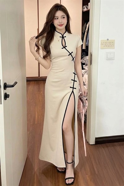 Beyaz Mandarin Yaka Siyah Şeritli Qipao Y2K Elbise
