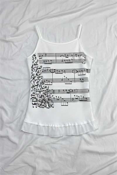 Beyaz Nota Desenli Y2K Askılı Crop