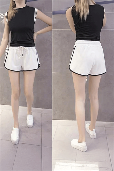 Beyaz Siyah Biyeli Parçalı Kesim Y2K Kısa Şort