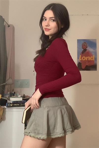 Düz Bordo Kalp Yaka Y2K Uzun Kollu Crop