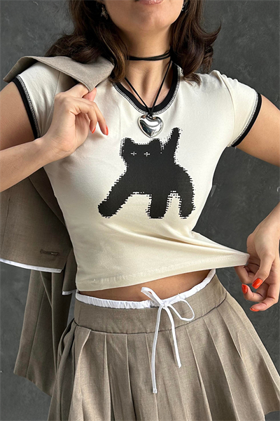 Ekru Black Cat Y2K Kısa Kollu Crop 