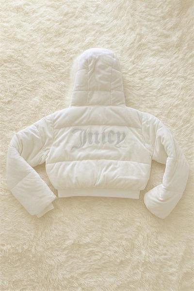 Ekru Juicy Peluş Kapüşonlu Şişme Crop Mont