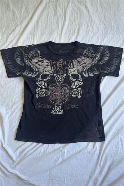 Füme Gotik Stone Free Winged Skull Cyber Grunge Unisex T-Shirt