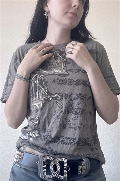 Füme Vintage Siyah Kollu Skull Transition Cyber Grunge Y2K Unisex T-Shirt 