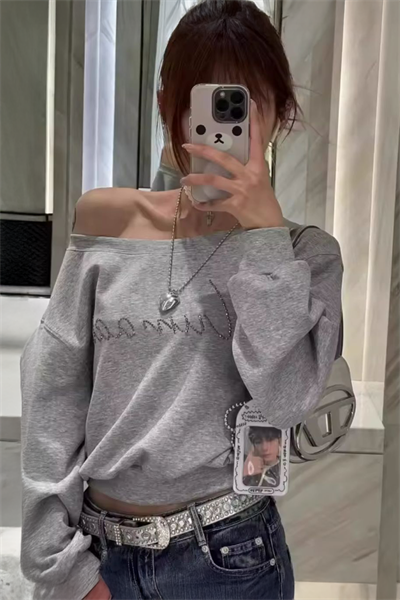 Gri Melanj Omuz Daekolteli Y2K Uzun Kollu Crop