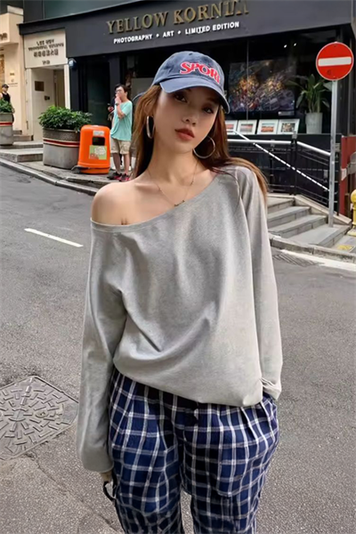 Gri Melanj Omuz Dekolteli Y2K Uzun Kollu T-shirt