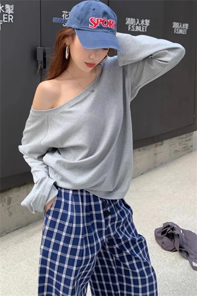 Gri Melanj Omuz Dekolteli Y2K Uzun Kollu T-shirt