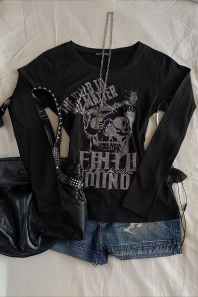 Siyah Faith Mind Gotik Y2K Uzun Kollu Crop