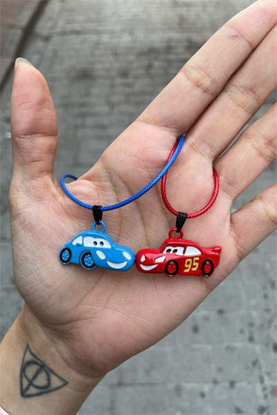 Mıknatıslı Cars McQueen Ve Sally Çift İpli Kolye