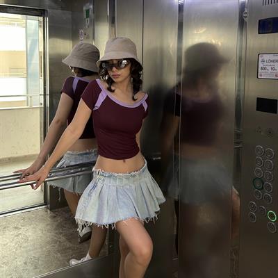 Mürdüm Kayık Yaka Basic Kısa Kollu Crop