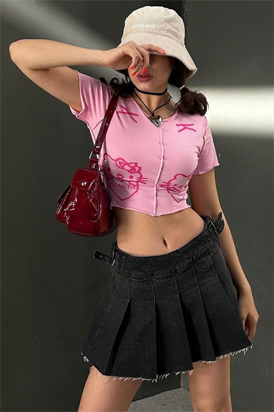 Pembe Hello Kitty - Ruchinleck Grunge Y2K Kısa Kollu Crop 