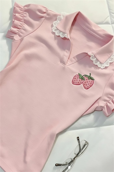 Pembe Strawberry Dantel Yaka Detaylı Y2K Kısa Kollu Crop
