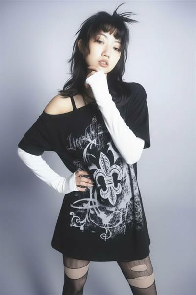 Siyah Abstract Pattern Beyaz Kollu Uzun Kollu Unisex T-shirt