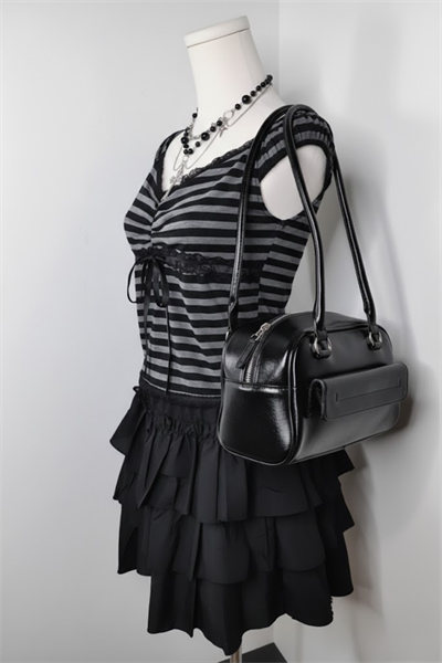 Siyah Antrasit Çizgili Grunge Fiyonklu Dantelli Y2K Kısa Kollu Crop