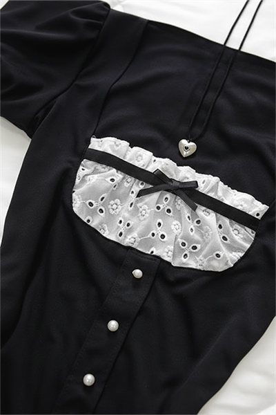 Siyah Coquette Köprü Detaylı Fırfırlı Dantelli Y2K Kısa Kollu Crop