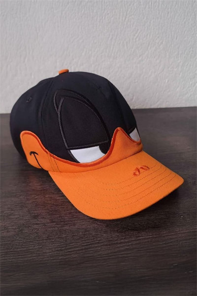 Siyah Daffy Duck Baseball Şapka