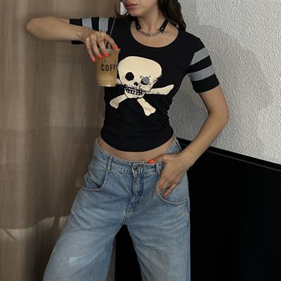 Siyah Harajuku Fashion Oldskull Kısa Kollu Crop