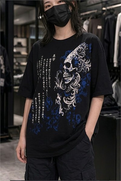 Siyah Japanese Gotik Skull Y2K Unisex T-Shirt