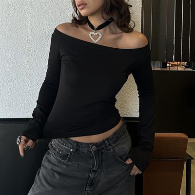 Siyah Madonna Yaka  Uzun Kollu Crop Bluz