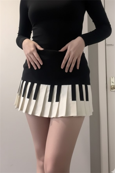 Siyah Piano Pileli Grunge Y2K Etek