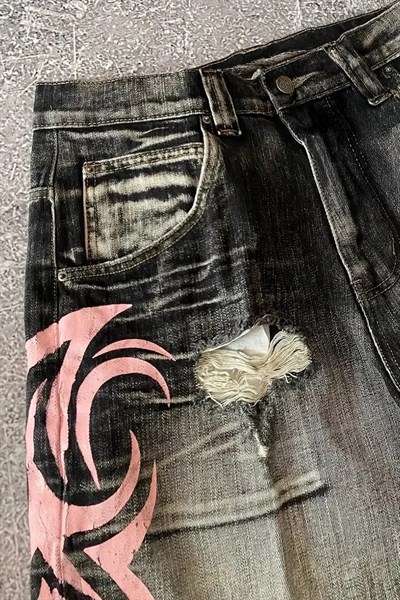 Siyah Taşlamalı Grunge Pembe Tribal Baskılı Harajuku Y2K Unisex Şort