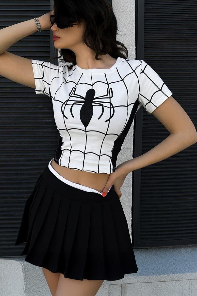Beyaz Spider Cosplay Kısa Kollu Crop 