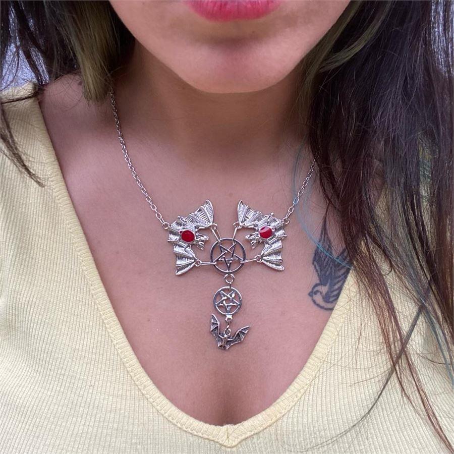 Double Bat Sleeping On The Double Pentagram Kolye