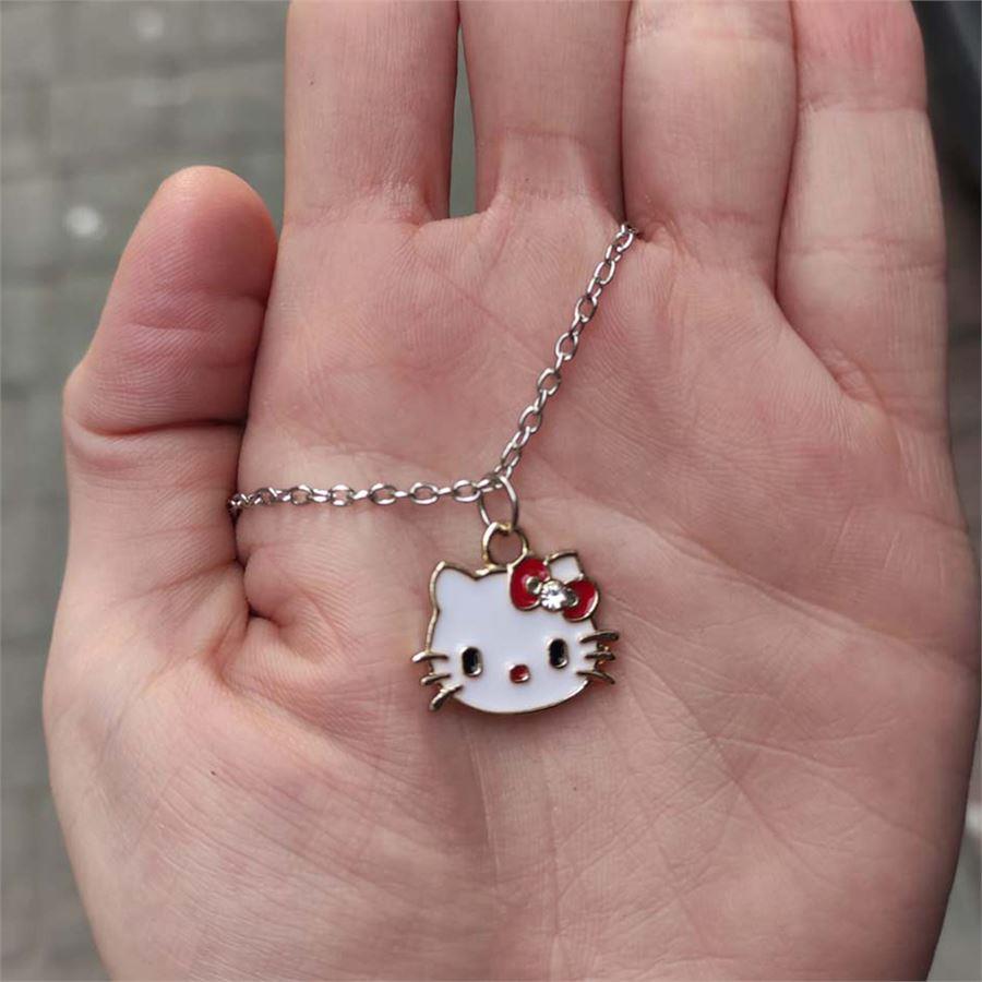Kırmızı Tokalı Hello Kitty Face Kolye