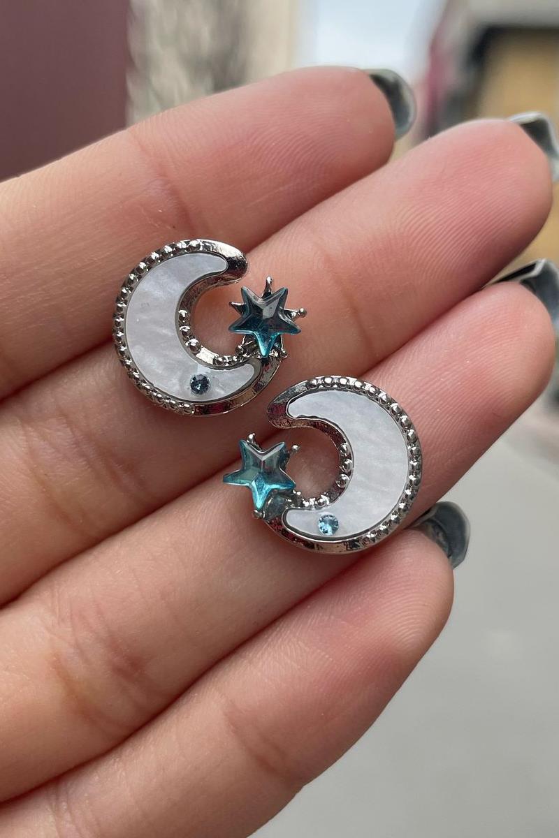 Kristal Lolita Style Mavi Yıldızlı Beyaz Ay Küpe