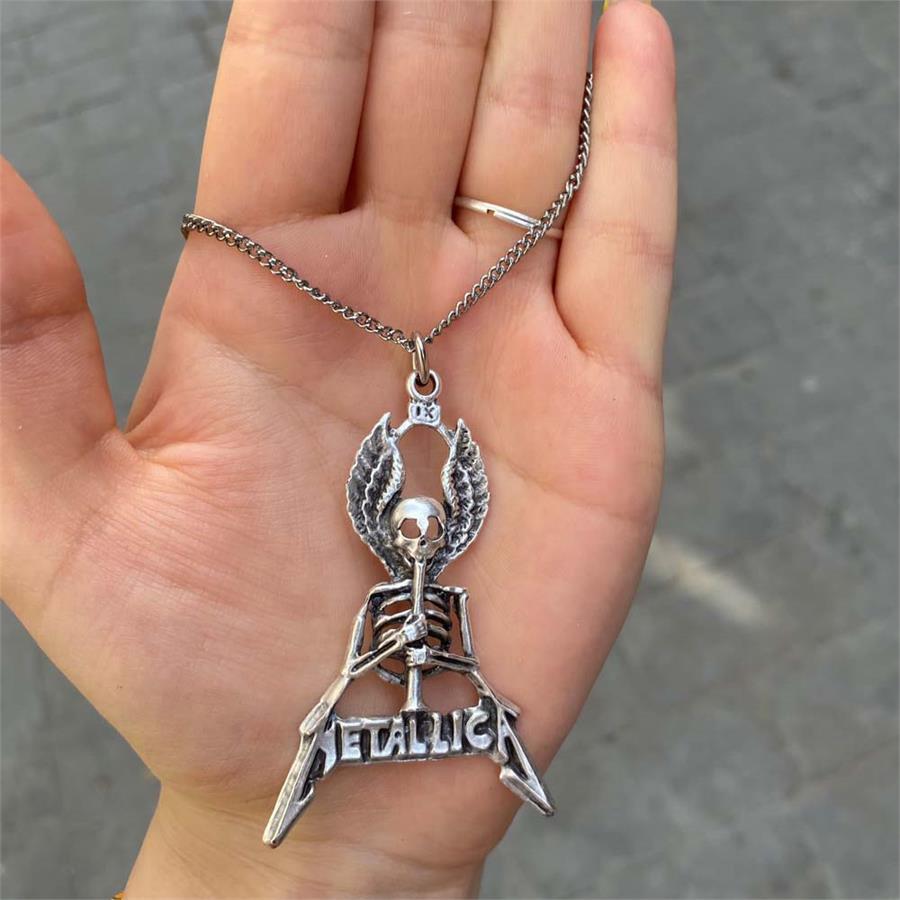 Metallica Winged Skeleton Kolye