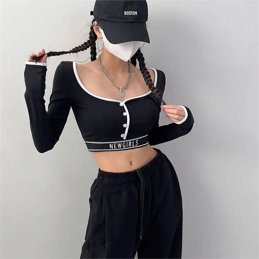 Siyah Düğmeli Beyaz Şeritli Newgirls Uzun Kollu Crop