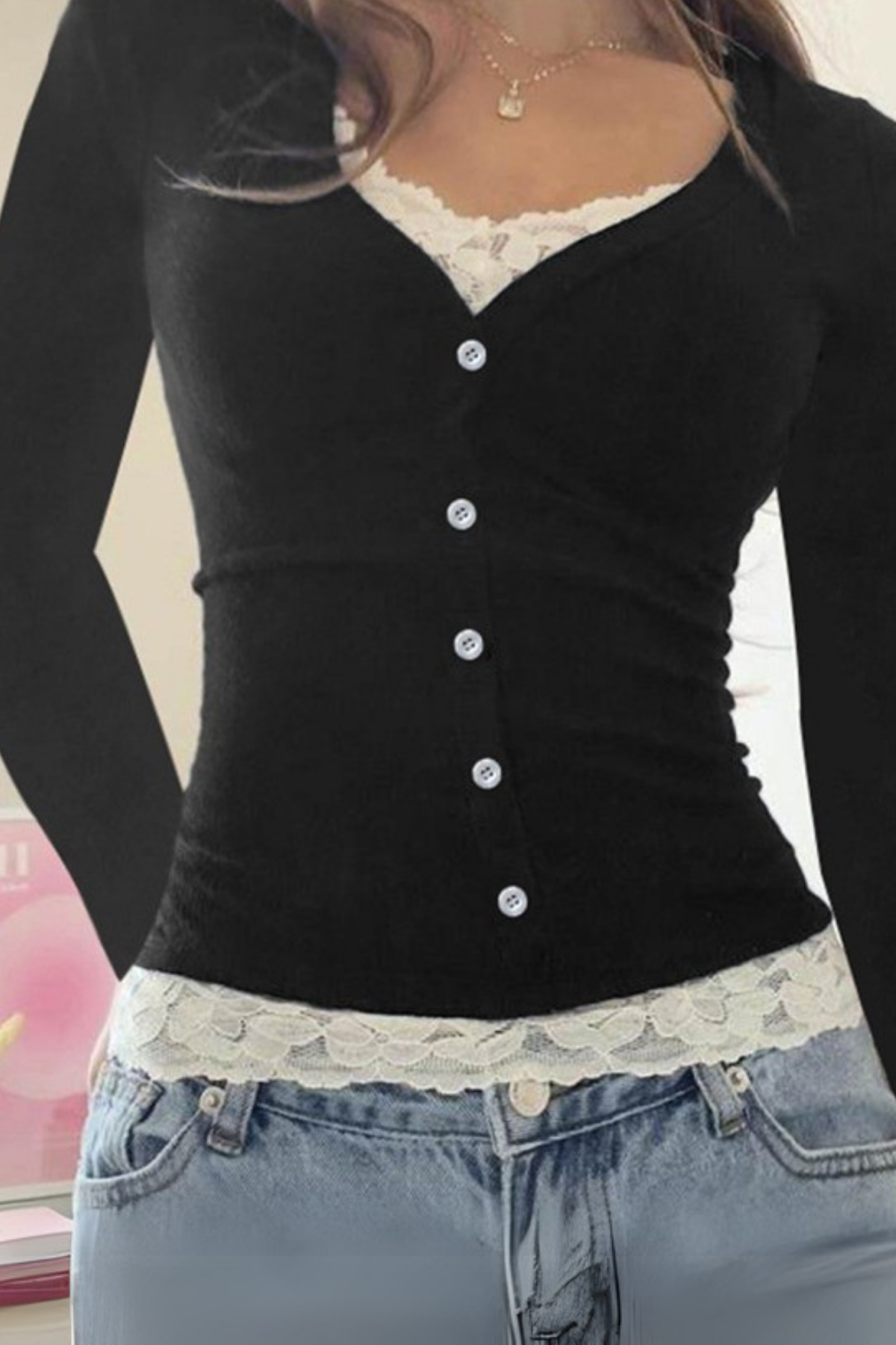 Siyah Düğmeli Dantel Yaka Ve Bel Detaylı Uzun Kollu Crop