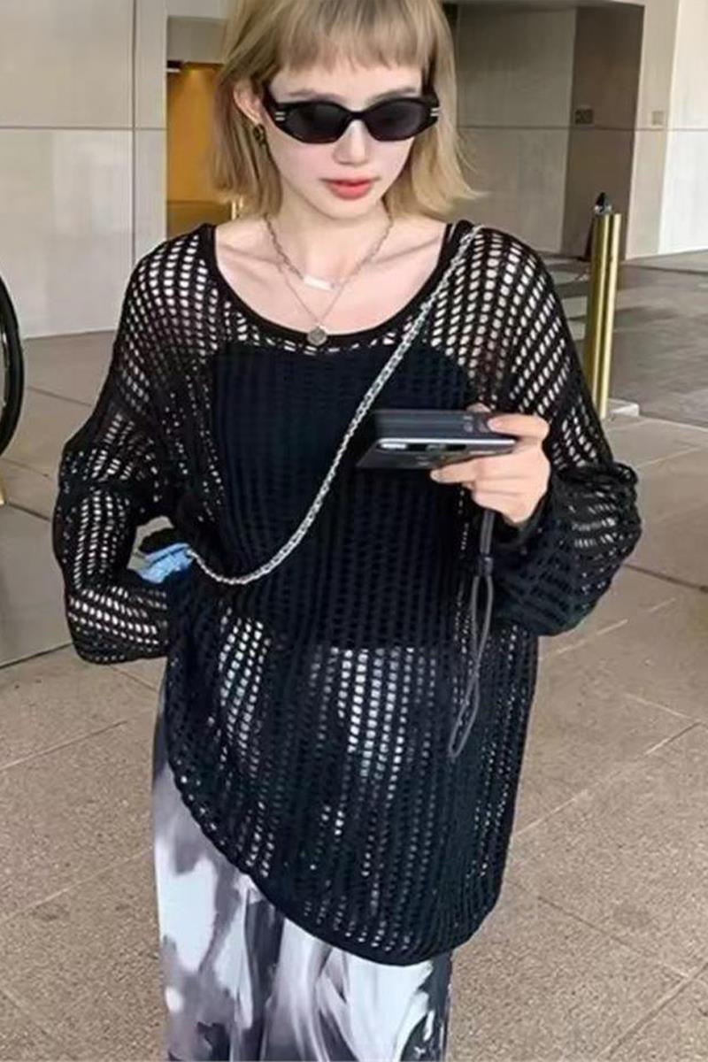 Siyah Transparan Dantelli Uzun Kollu Bluz