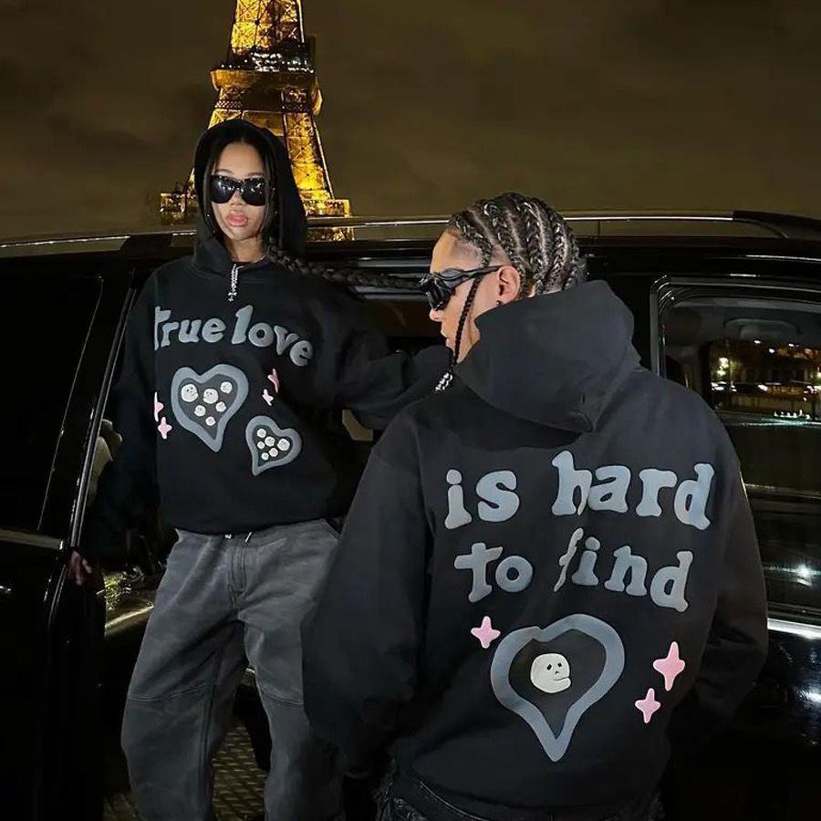 Siyah True Love Is Hard To Find Kalın Kumaş (Unisex) Kapüşonlu Sweatshirt