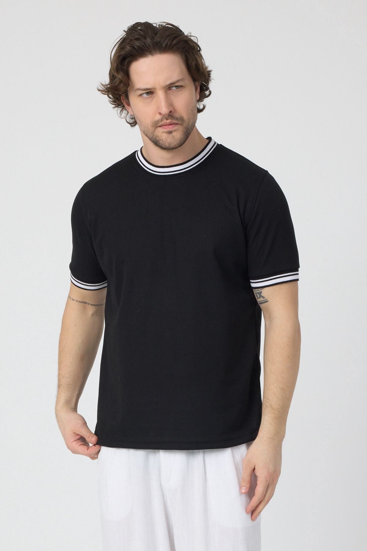 Erkek Ribana Sıfır Yaka Triko Efektli Tshirt zagreb Siyah