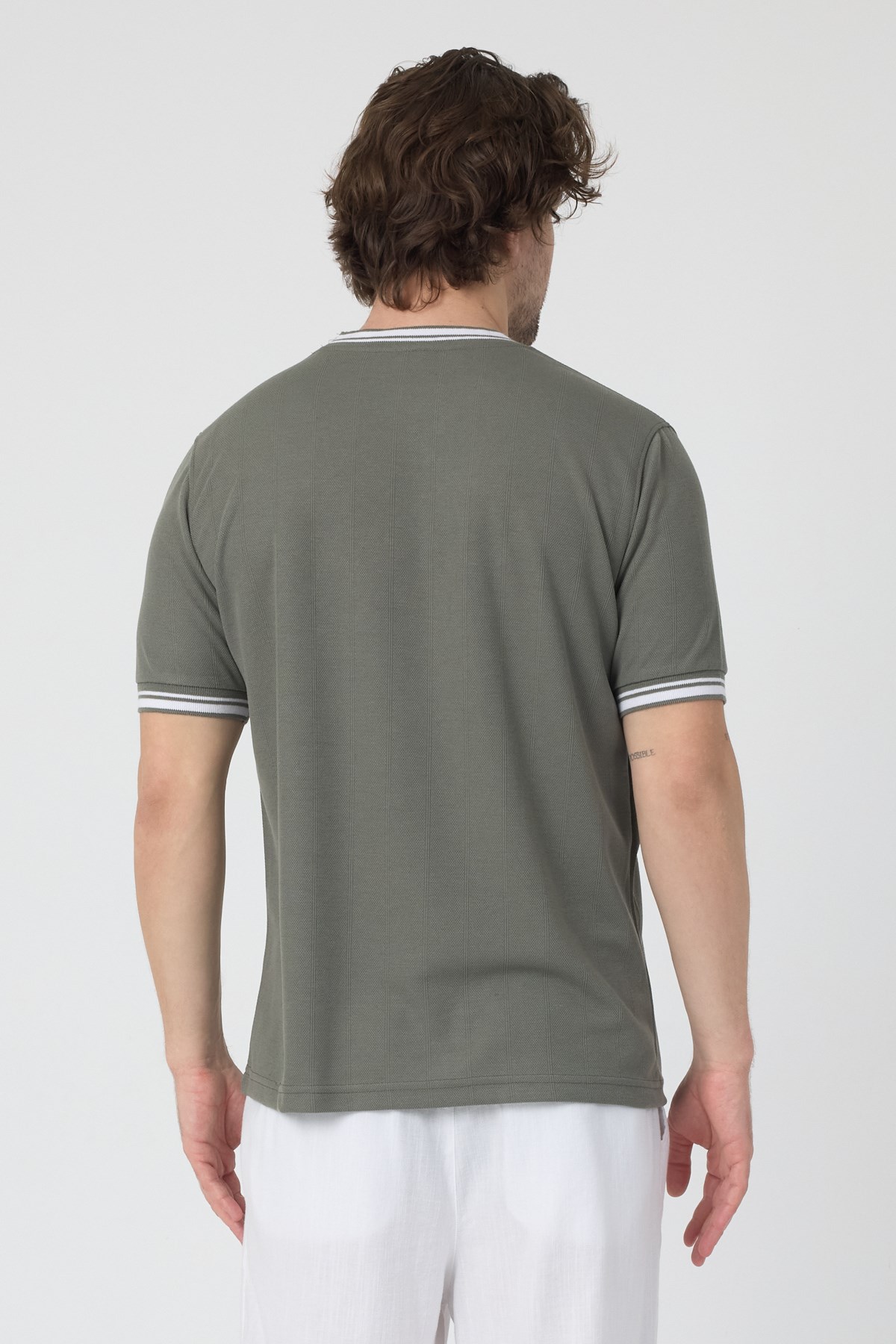 Erkek Ribana Sıfır Yaka Triko Efektli Tshirt zagreb Haki Yeşil