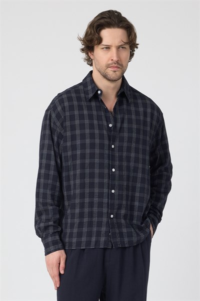 Erkek Ekoseli Pamuk Keten Oversize Gömlek Lacivert