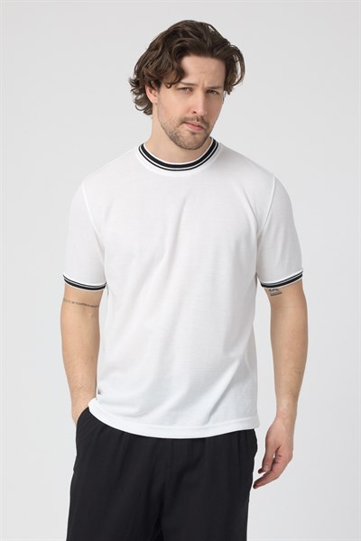 Erkek Ribana Sıfır Yaka Triko Efektli Tshirt zagreb Beyaz