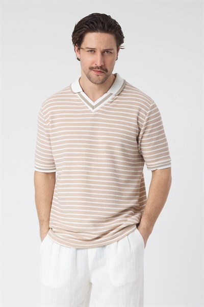 Erkek Sida Yakalı TShirt Bej